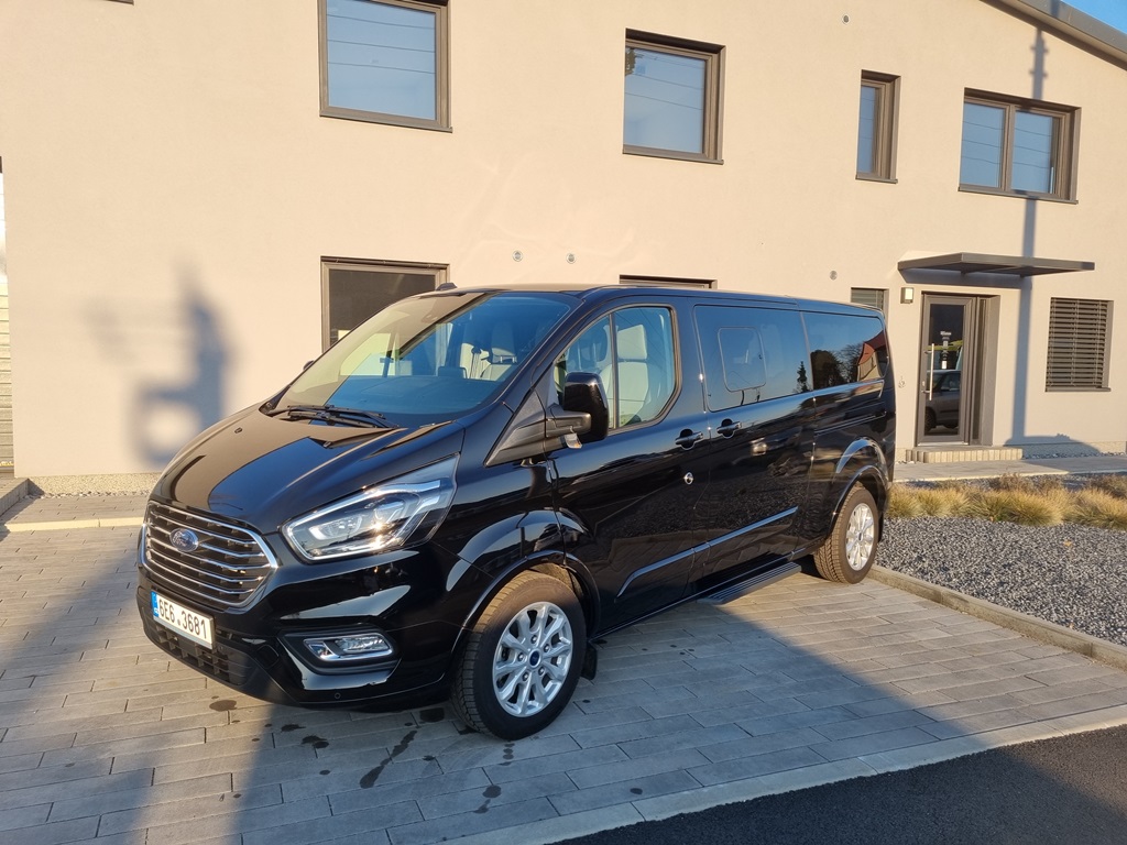 vp-ford-transit-out